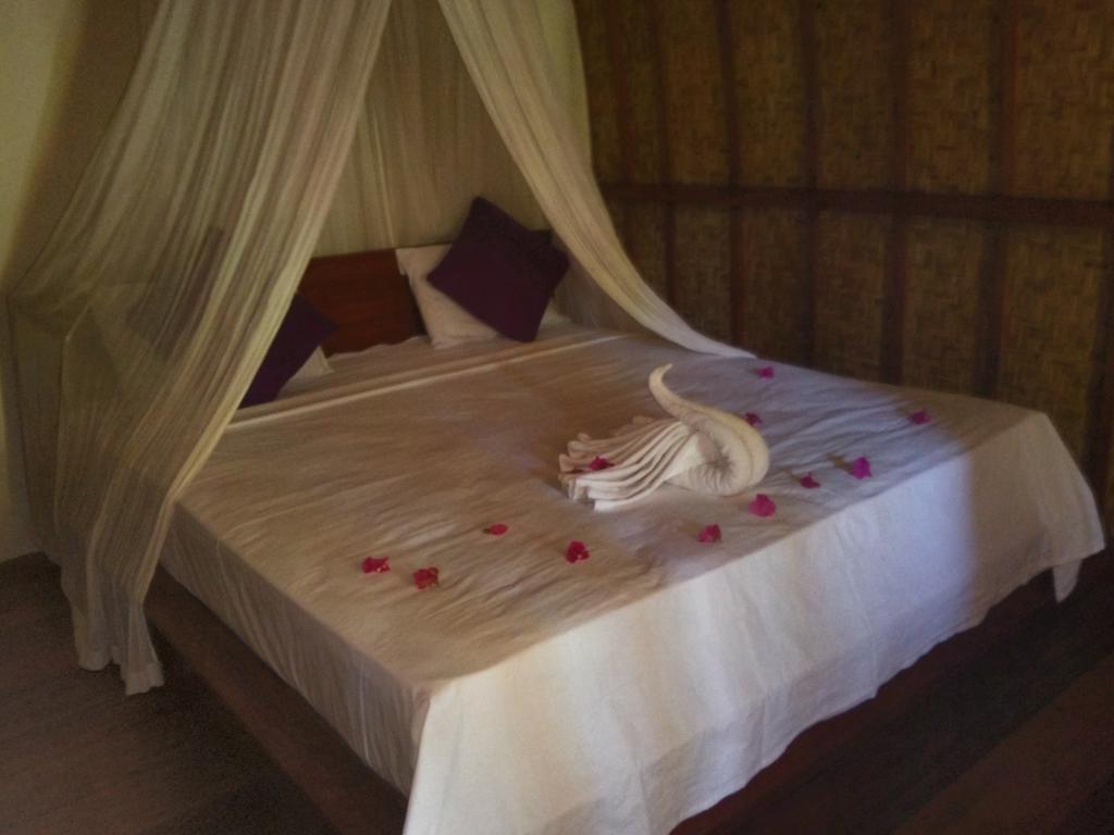 Balenta Bungalow Gili Meno Ξενοδοχείο Εξωτερικό φωτογραφία